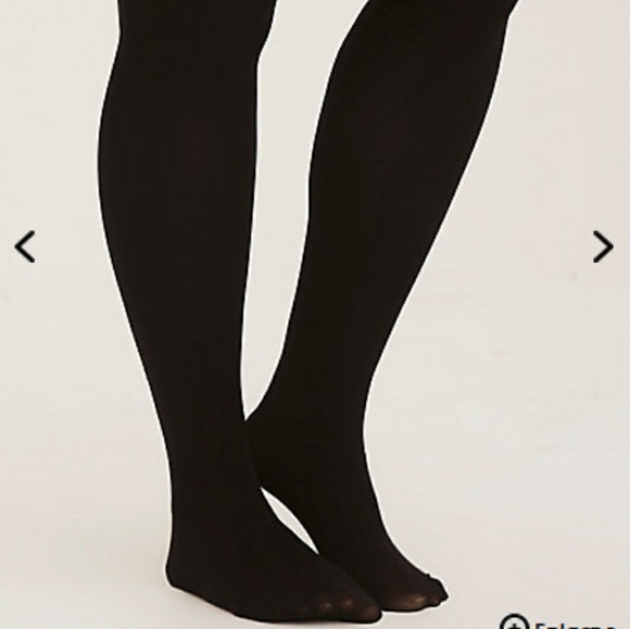 *SOLD* New! 1x/2x Torrid Bow Open Back Tights - Picture 3 of 8